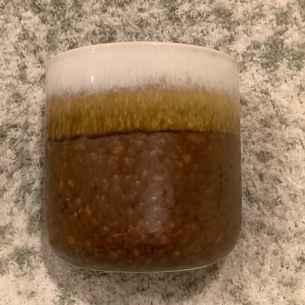 Ceramic Scented Honey Bun Soy Candle NWT 14 oz.   - Brown Gold and White Glazing - Picture 3 of 16